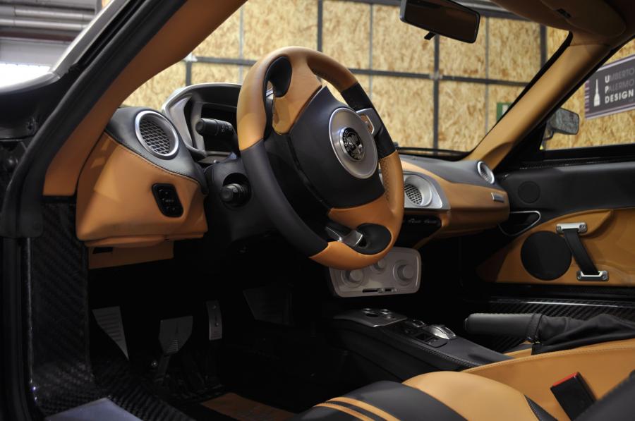 Интерьер Alfa Romeo Mole Costruzione Artigianale 001 (960) 2018 года  (фото 81 из 83)